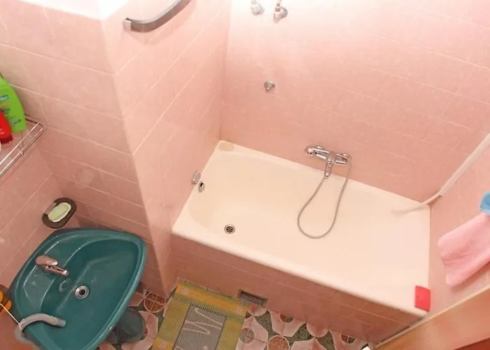 With Wifi Hvar - 11630